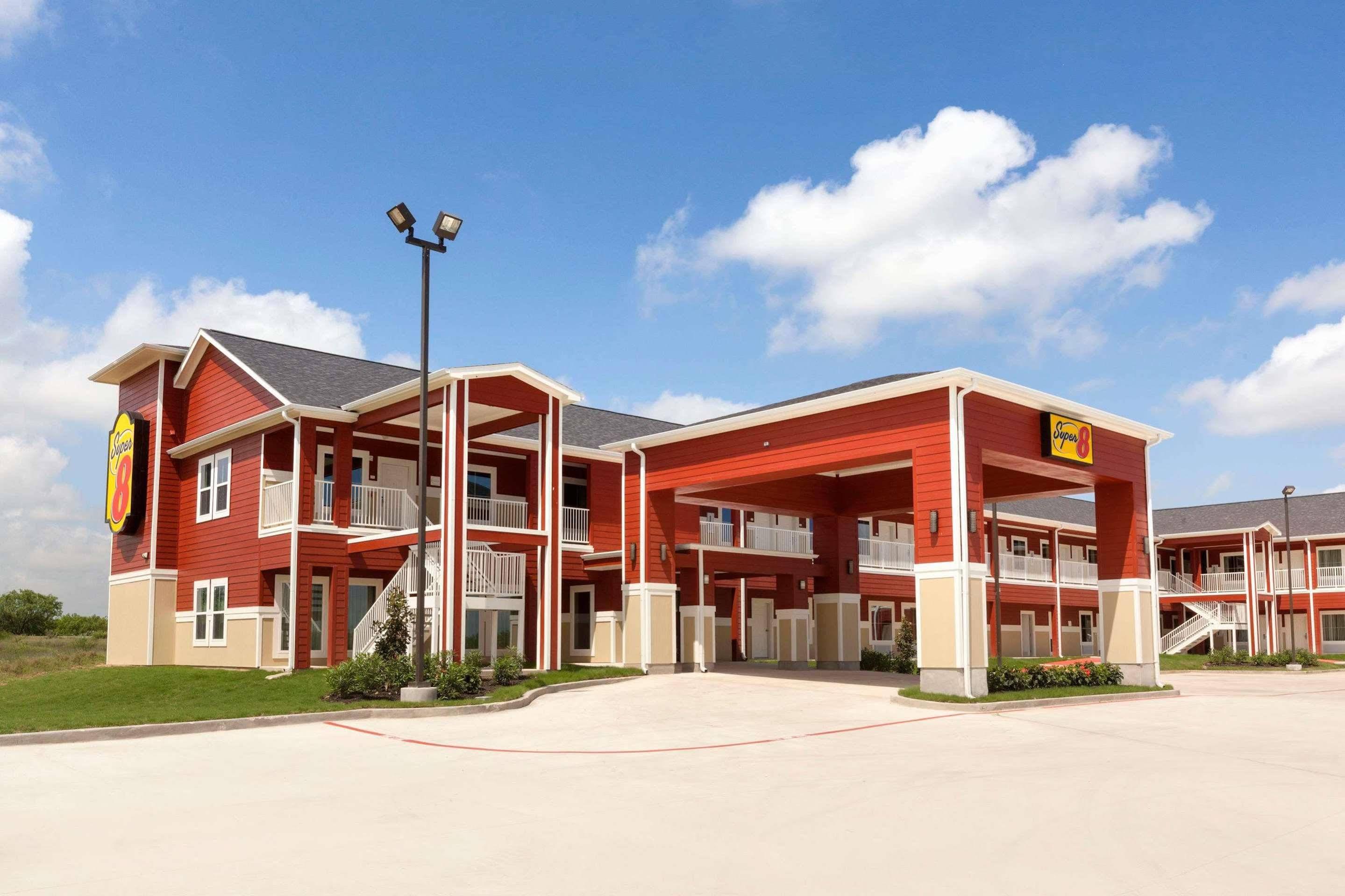 Motel Super 8 By Wyndham 3*