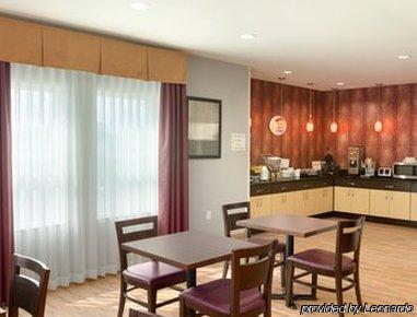 Super 8 By Wyndham 3*